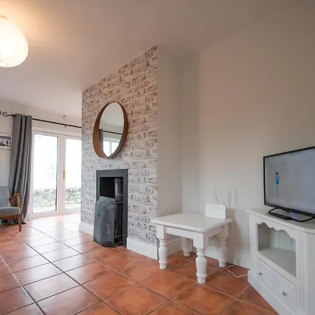 Holiday home Beautiful Coastal House At The Drowes Rivermouth Bundoran